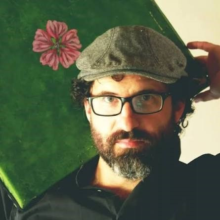 Aula Folk: ‘Amb pandero quadrat: sonar i cantar’ amb Guillem Ballaz en Porreres